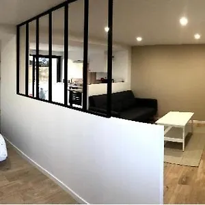  Apartment Immeuble Renove Au Centre D'auch. France