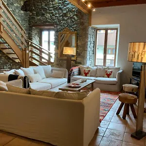  Holiday home Maison Du Bourg France